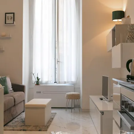 Appartement In Piazza Colombo A 300mt Dal Mare San Remo