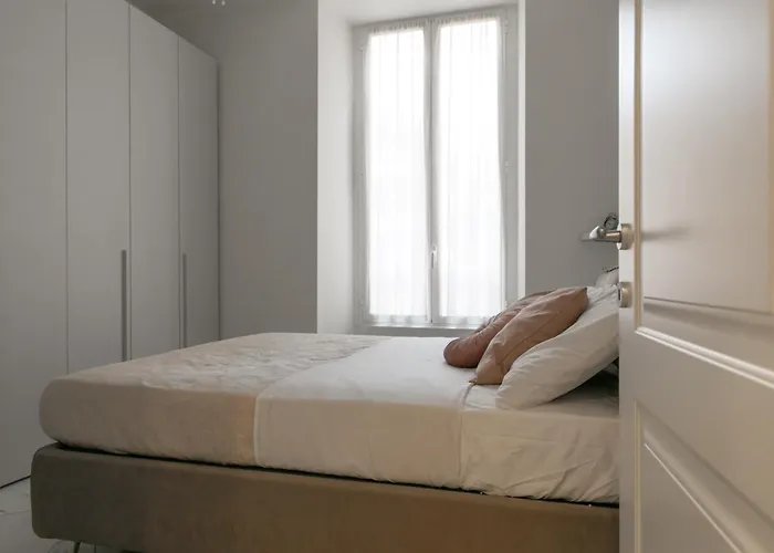 In Piazza Colombo A 300mt Dal Mare Lägenhet Sanremo