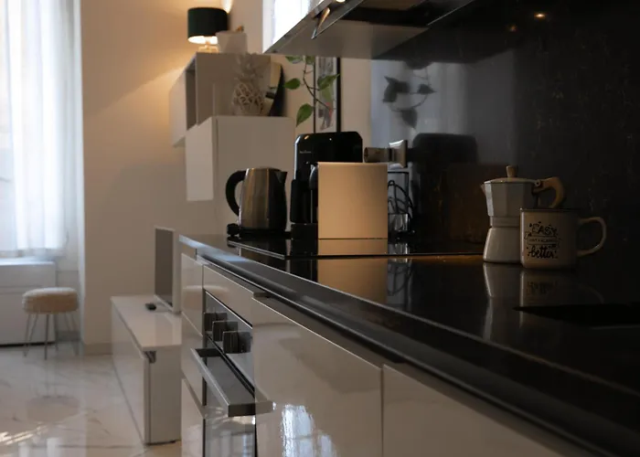 In Piazza Colombo A 300mt Dal Mare Lägenhet Sanremo